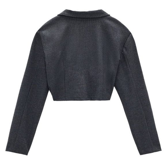 ZARA Cropped Pinstripe Shirt Blazer - Picture 2 of 8